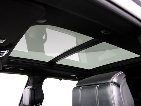 Used 2022 Jeep Grand Wagoneer Series I image 46