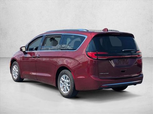 Used 2021 Chrysler Pacifica Touring-L w/ Premium & Safety Sphere Group FWD image 7