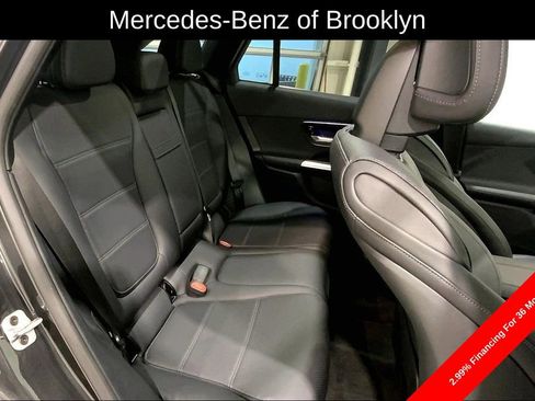 Certified 2025 Mercedes-Benz GLC 300 4MATIC image 19