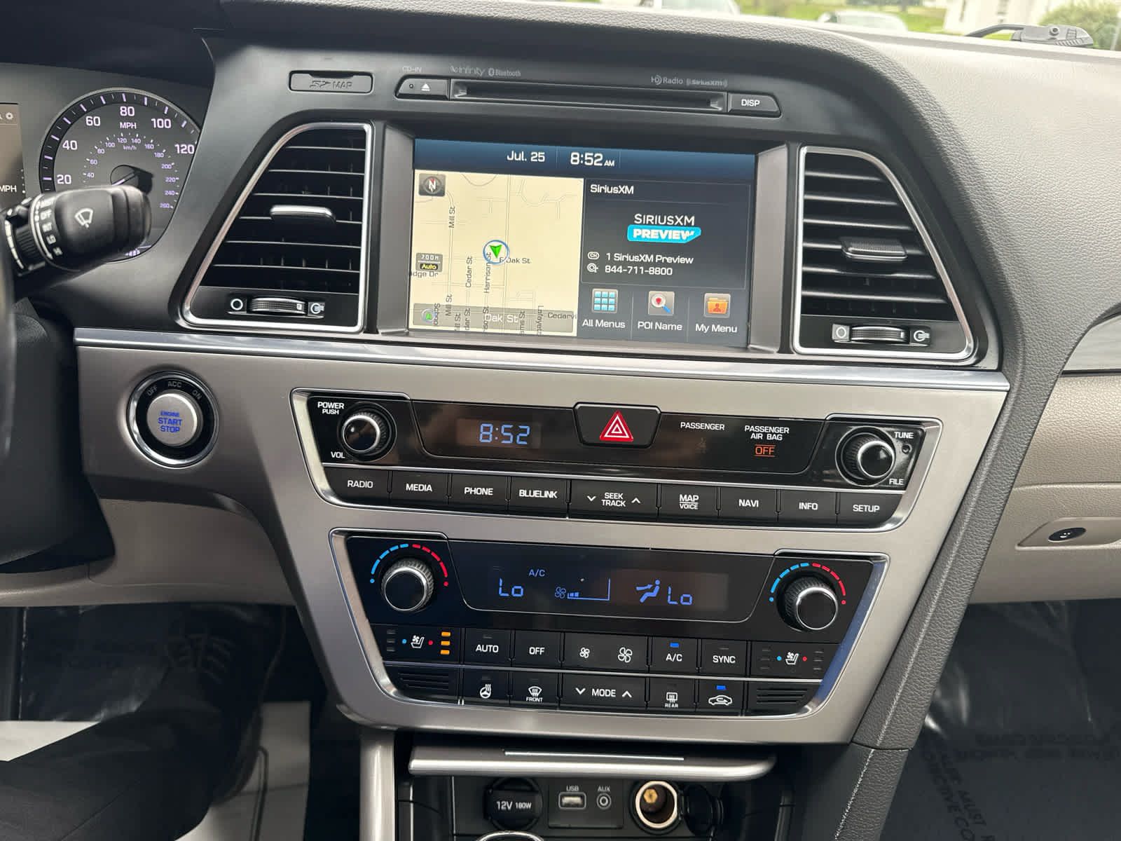 Used 2015 Hyundai Sonata Limited w/ Option Group 05 FWD image 21