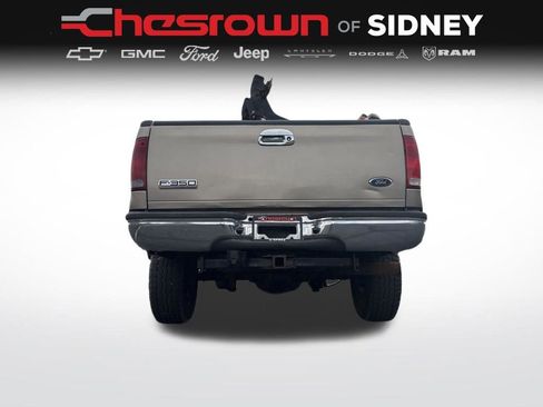 Used 2006 Ford F350 XL image 12