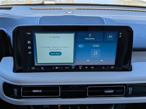 Used 2025 Lincoln Aviator Reserve image 21