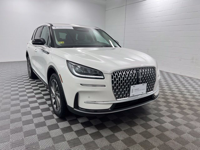 Used 2023 Lincoln Corsair AWD w/ Equipment Group 101A image 1