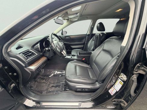 Used 2016 Subaru Outback 2.5i Limited AWD/4WD image 17