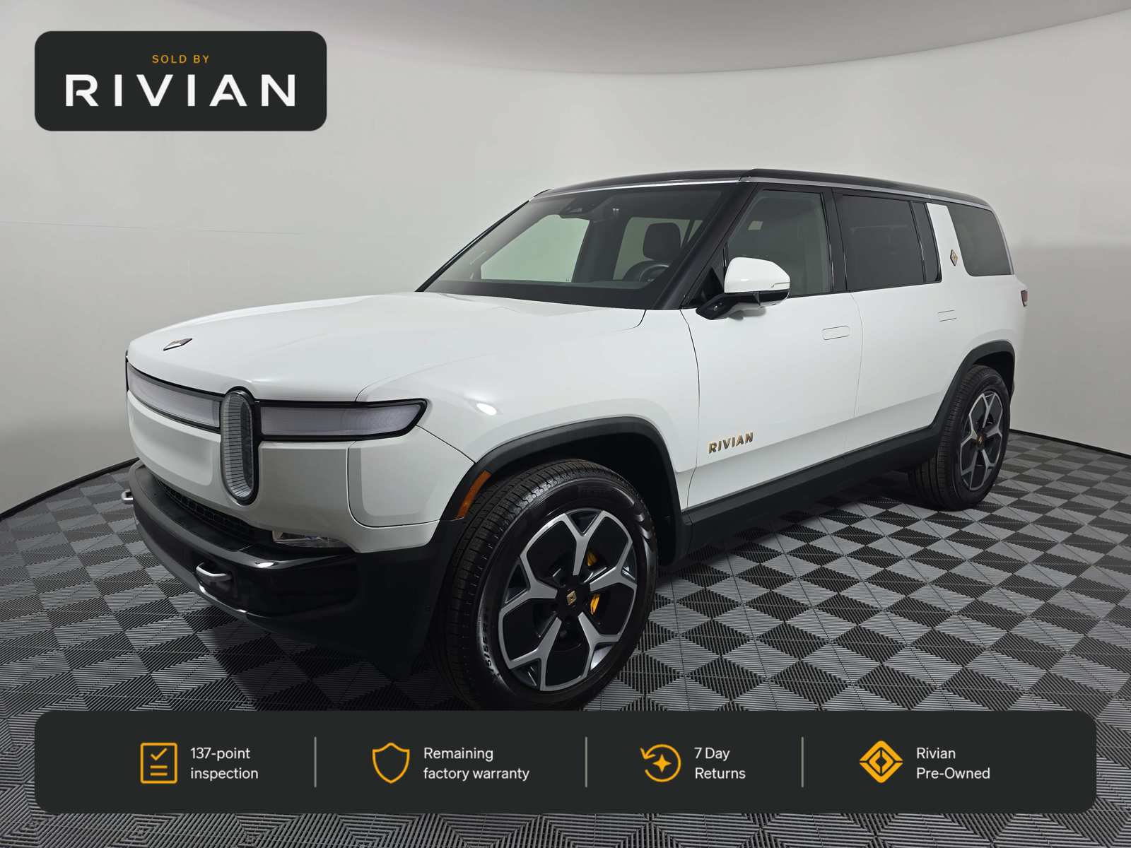 Used 2024 Rivian R1S Adventure Quad AWD/4WD image 1