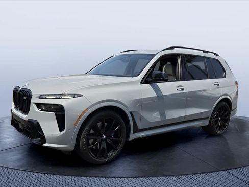 Used 2024 BMW X7 M60i w/ Executive Package AWD/4WD image 2