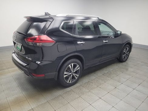 Used 2018 Nissan Rogue SL w/ Premium Package image 10