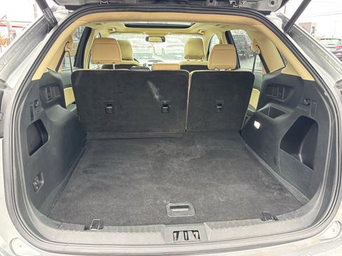 Used 2020 Ford Edge SEL w/ Convenience Package image 10