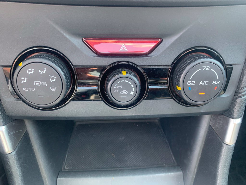 Used 2020 Subaru Forester Premium AWD/4WD image 24