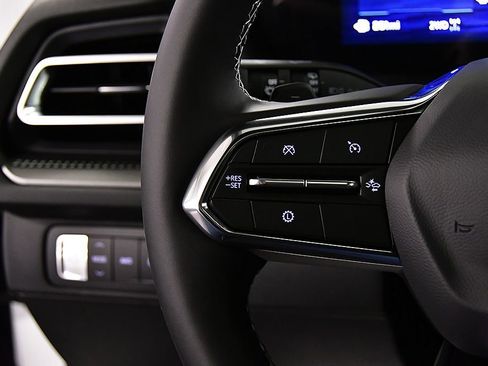 New 2026 Chevrolet Traverse LT AWD/4WD image 18