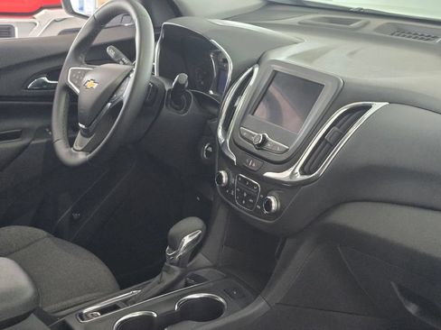 Certified 2024 Chevrolet Equinox LT FWD image 7