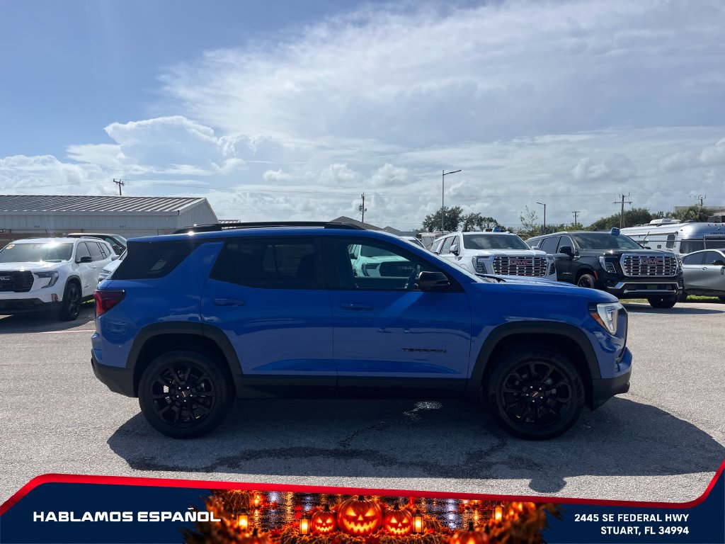 New 2027 GMC Terrain Elevation w/ Elevation Premium Package FWD image 8