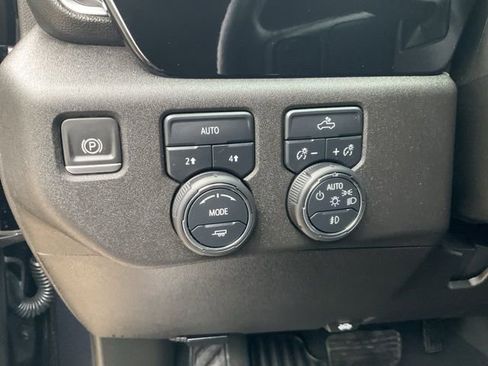 Used 2024 Chevrolet Silverado 1500 RST image 7