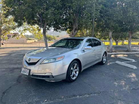 Used 2010 Acura TL w/ Technology Package FWD image 9
