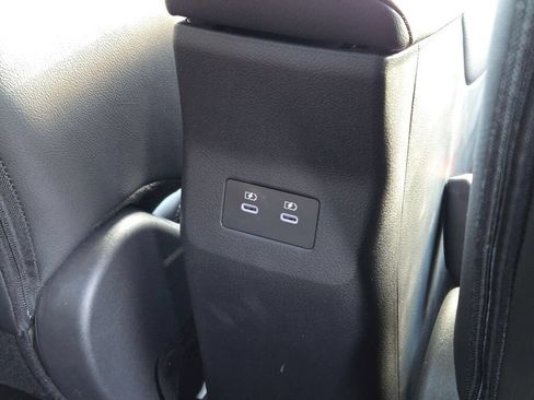 Used 2026 Nissan Kicks SV w/ SV Premium Package AWD/4WD image 12