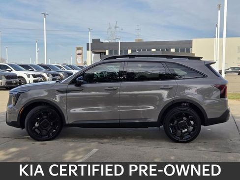 Certified 2025 Kia Sorento X-Line EX image 3