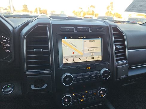 Used 2019 Ford Expedition Limited w/ Equipment Group 301A image 19