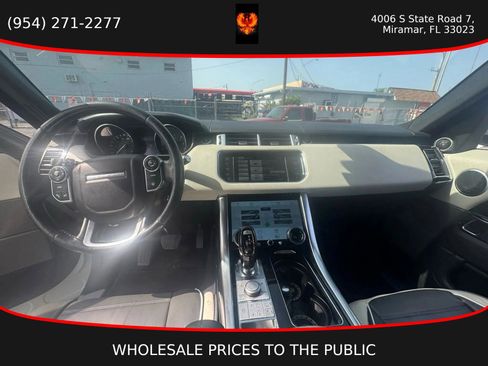 Used 2015 Land Rover Range Rover Sport HSE image 9