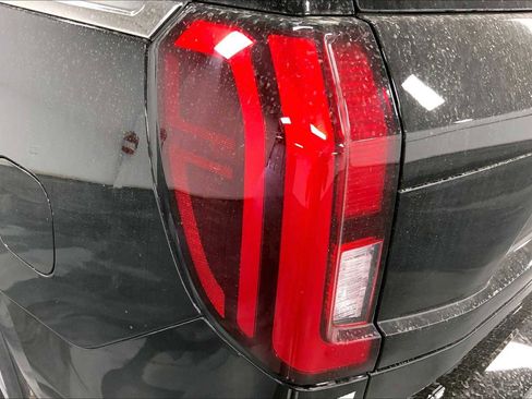 New 2025 Ford Expedition Active image 15