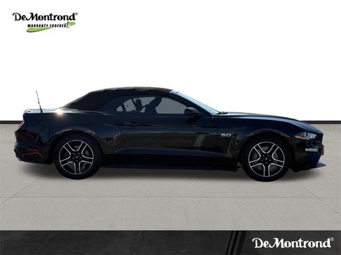 Used 2018 Ford Mustang GT Premium image 4