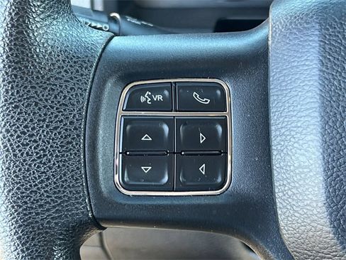 Used 2017 RAM 1500 Classic SLT image 29