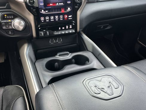 Used 2021 RAM 1500 Laramie AWD/4WD image 17