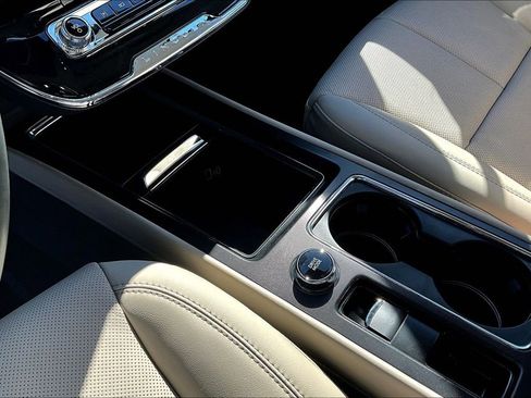 New 2026 Lincoln Corsair Reserve image 8