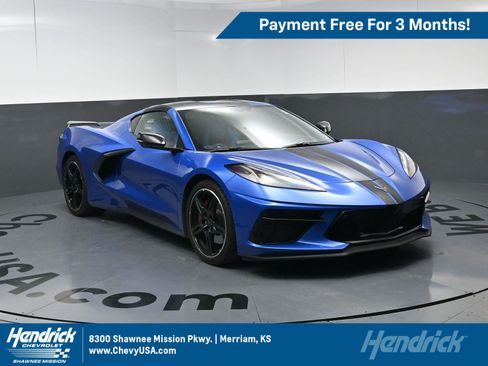 Used 2022 Chevrolet Corvette Stingray Premium Cpe w/ Z51 Performance Package RWD image 1
