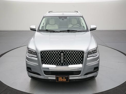 Used 2022 Lincoln Navigator L Black Label AWD/4WD image 10