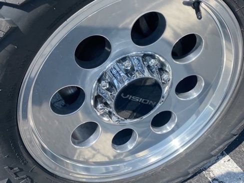 Used 2024 Chevrolet Silverado 2500 W/T w/ WT Convenience Package image 4