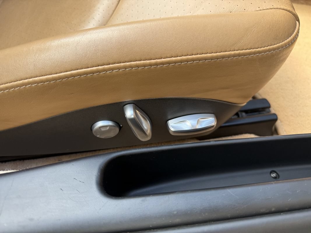 Used 2005 Porsche Boxster S RWD image 32