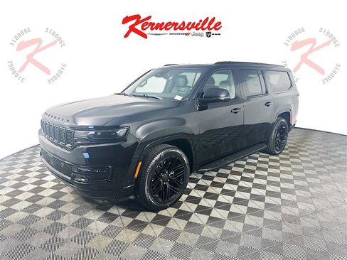 New 2025 Jeep Wagoneer L Series II image 3