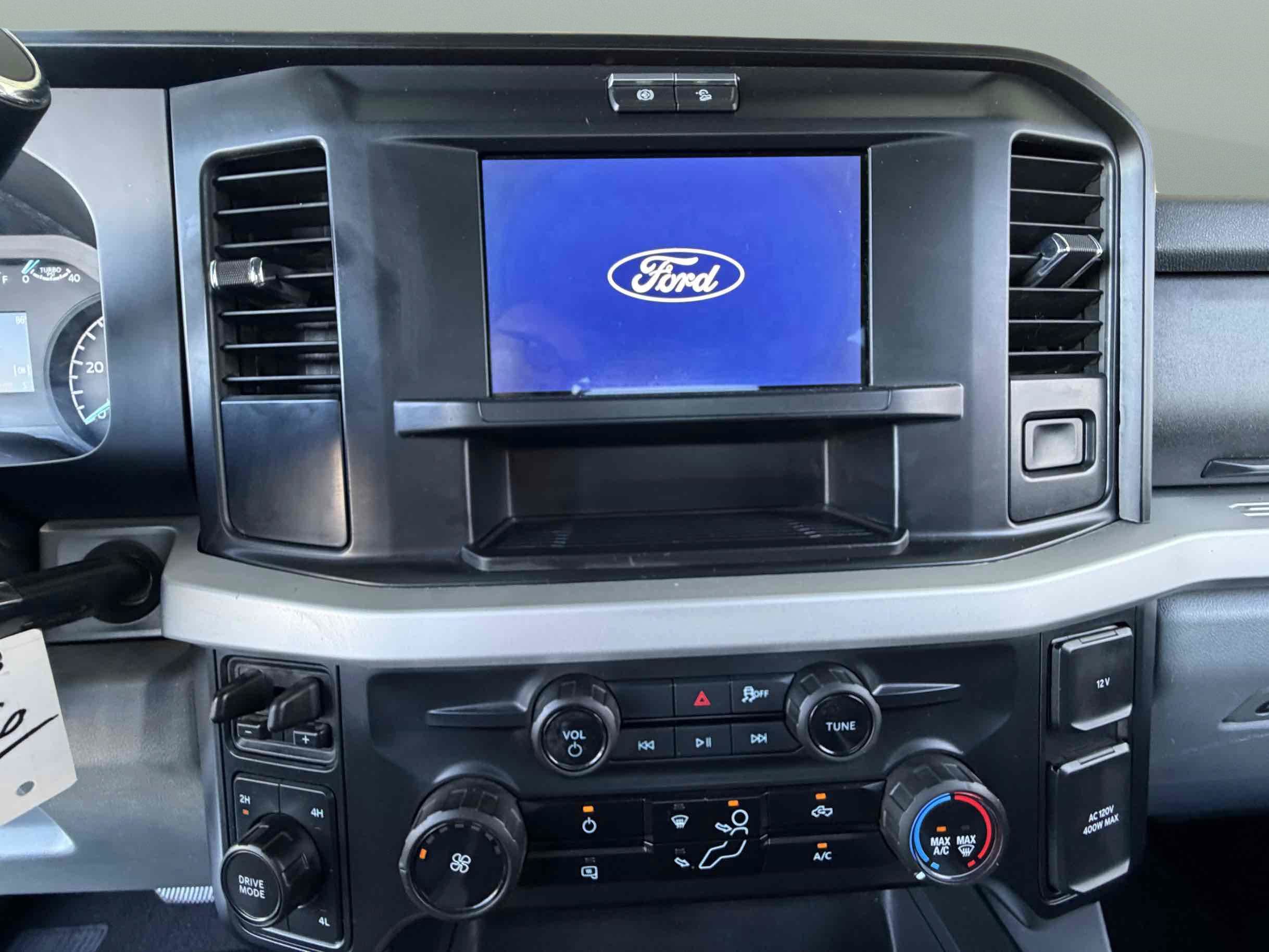 Used 2025 Ford F250 XLT w/ FX4 Off-Road Package AWD/4WD image 17