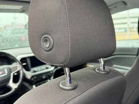 Used 2020 GMC Acadia SLE w/ Driver Convenience Package image 31