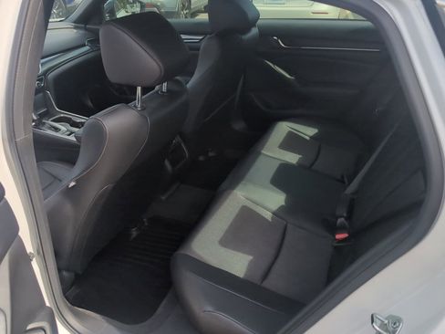 Used 2022 Honda Accord Sport image 12