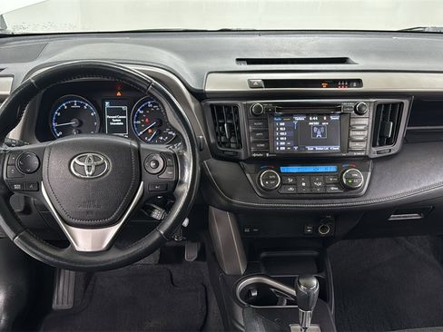 Used 2017 Toyota RAV4 XLE image 9