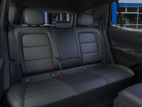 New 2026 Chevrolet Equinox LT w/ Convenience Package II image 18