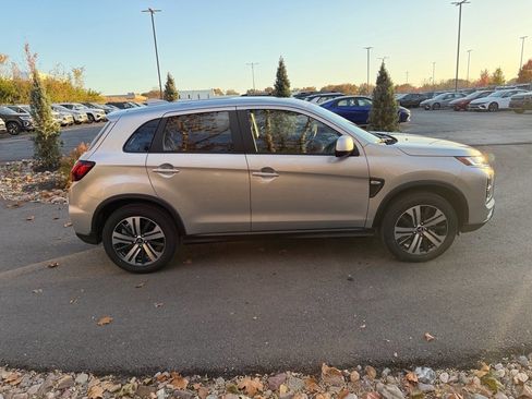 New 2025 Mitsubishi Outlander Sport ES image 6