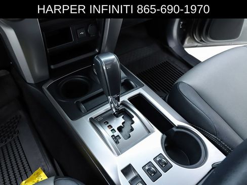 Used 2020 Toyota 4Runner SR5 Premium w/ Moonroof Package AWD/4WD image 25