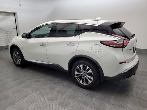 Used 2017 Nissan Murano S image 3