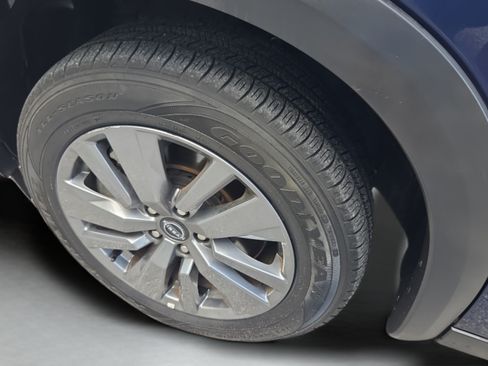 Used 2025 Nissan Pathfinder SV FWD image 29