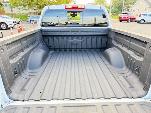 Used 2021 Chevrolet Colorado LT w/ LT Convenience Package AWD/4WD image 34