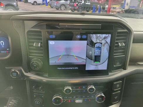 Certified 2025 Ford F150 Platinum w/ Equipment Group 702A High image 35