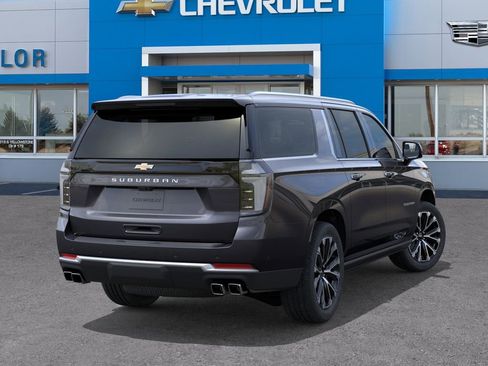 New 2026 Chevrolet Suburban High Country AWD/4WD image 4
