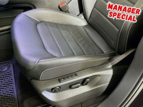 Used 2024 Volkswagen Atlas SEL image 21