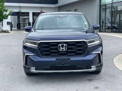 Used 2025 Honda Pilot EX-L image 2