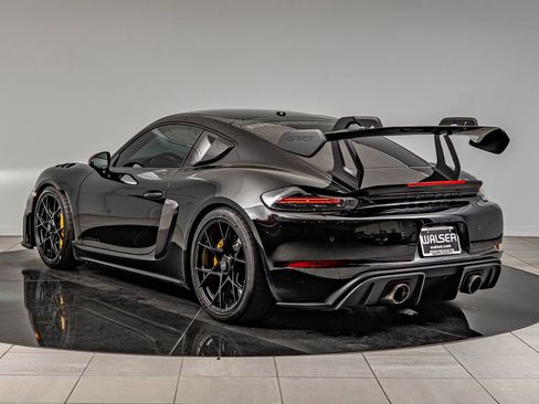 Certified 2024 Porsche 718 Cayman GT4 RS RWD image 3
