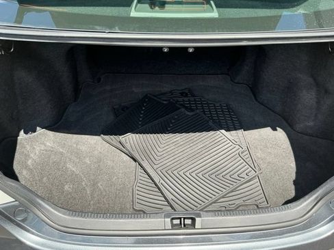 Used 2014 Toyota Camry SE w/ Leather Package FWD image 16