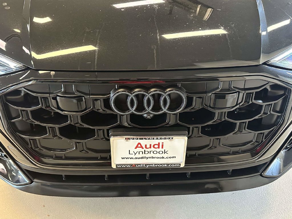 Used 2026 Audi Q8 Premium Plus AWD/4WD image 12