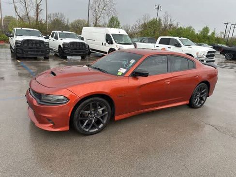 Used 2021 Dodge Charger R/T w/ Blacktop Package image 12